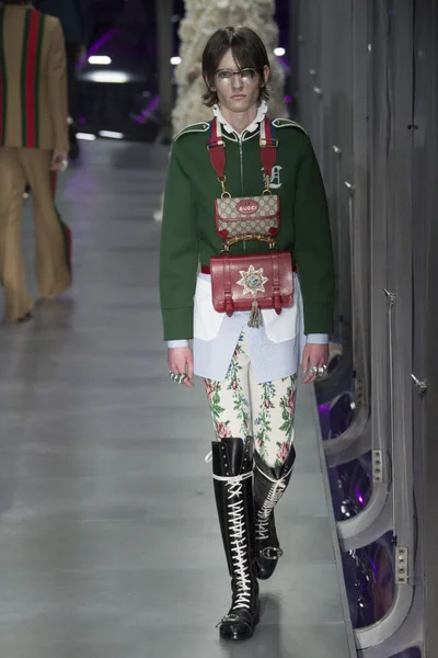Look 116